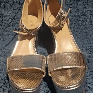 New MK platforms shoes